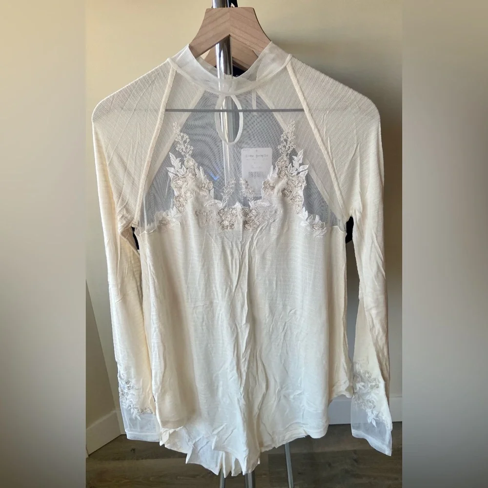 XS 🔖 FREE PEOPLE Free People Saheli Embroidered Mesh Top Ivory OB877344